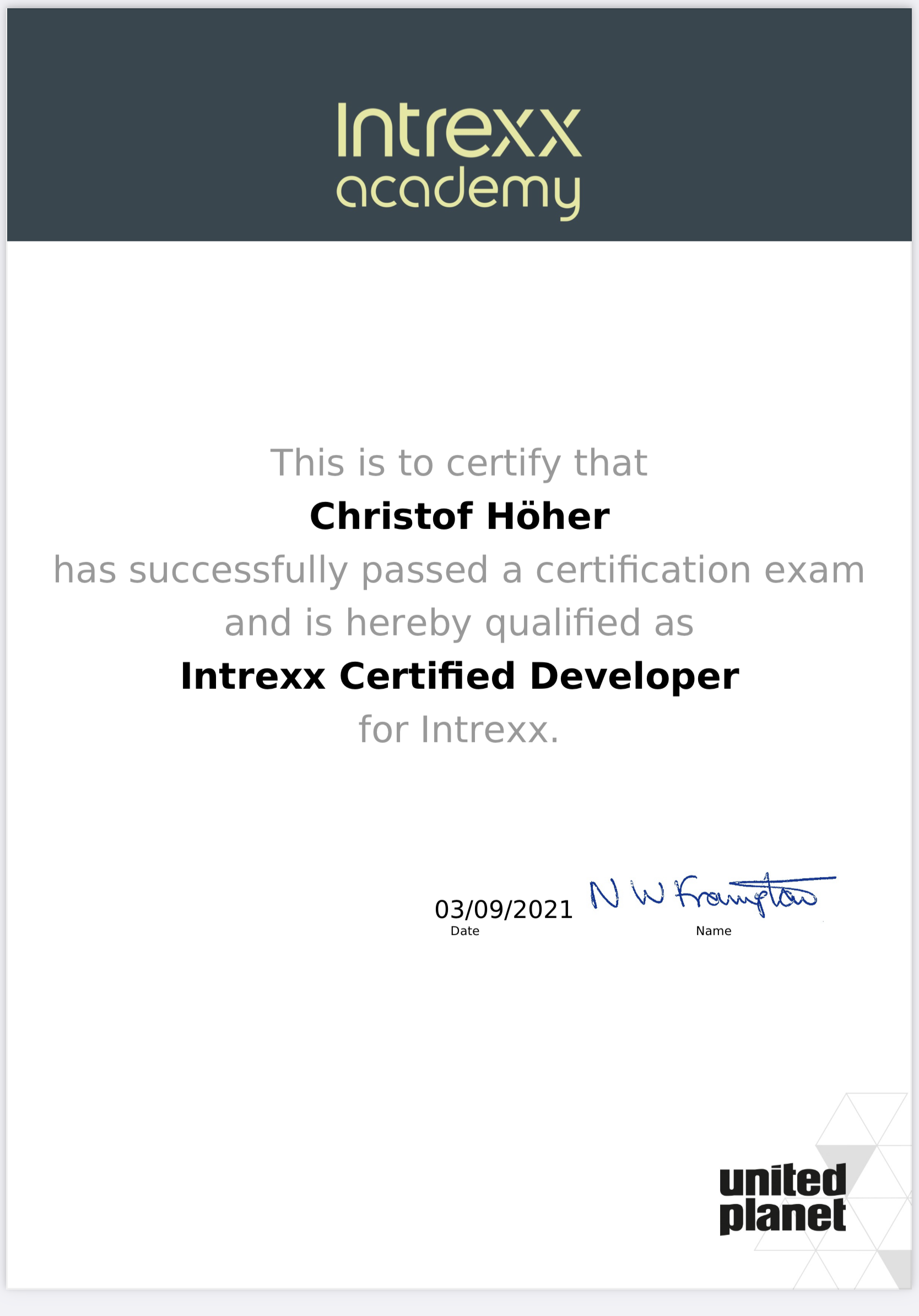 zertifikat-intrexx-schulung-von-softwareentwickler-christof-hoeher